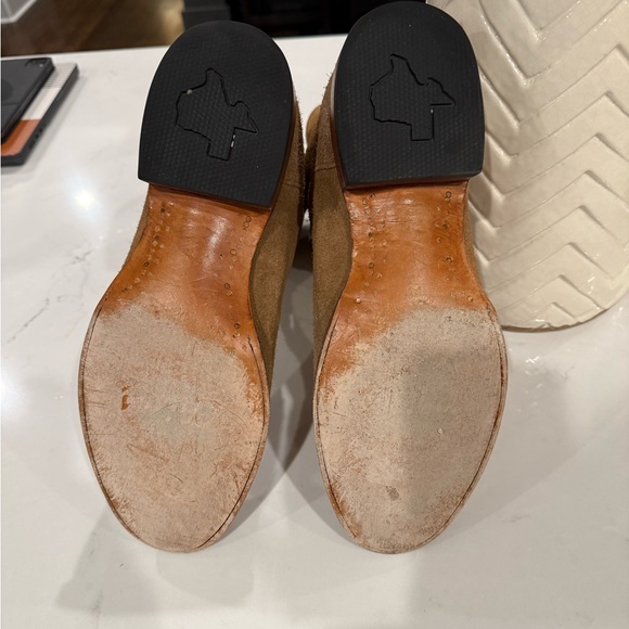 Chisos Men's Tan Suede Cowboy Boots, size 10.5 D - Picture 4 of 7